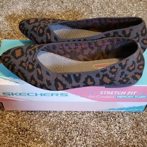 Leopard print flats